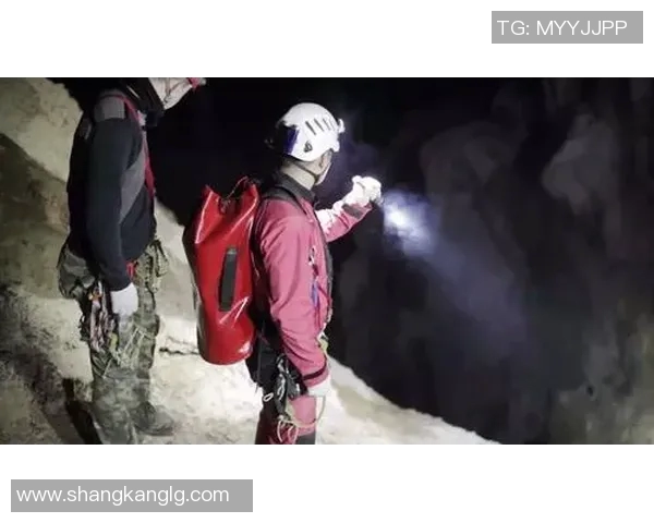 成都极限运动队探讨个人能力与团队协作的完美结合之路